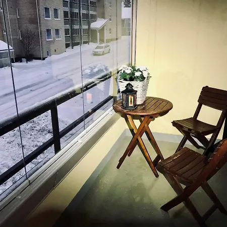 City L Near Snowcastle, 2 Rooms, Kitchen, Glazed Balcony, Free Parking On Street アパート *
