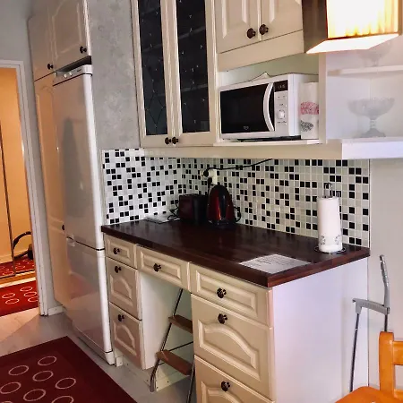 City L Near Snowcastle, 2 Rooms, Kitchen, Glazed Balcony, Free Parking On Street アパート ケミ